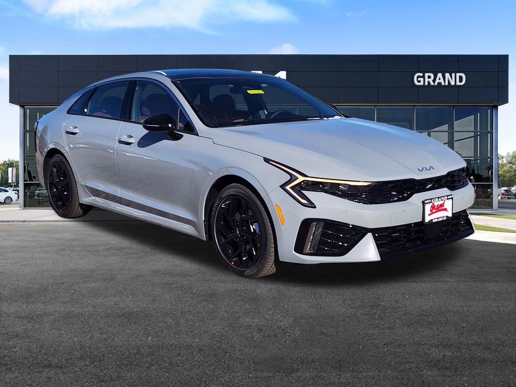 New 2026 Kia K5 GT-Line image 2
