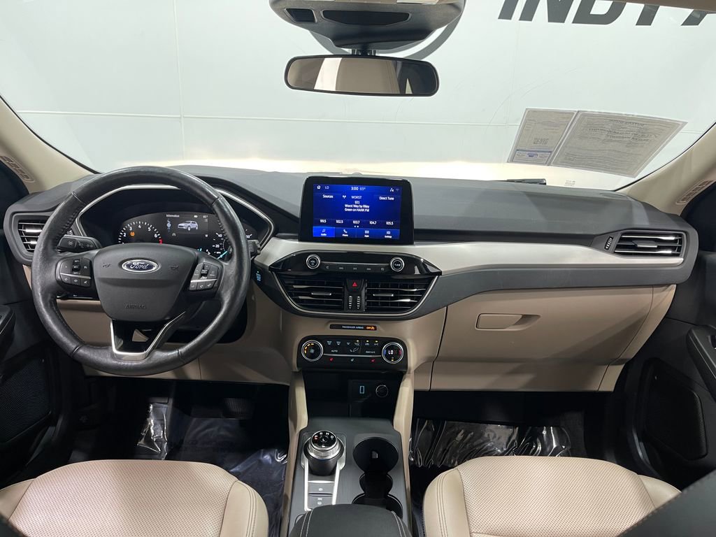 Used 2020 Ford Escape SEL image 18