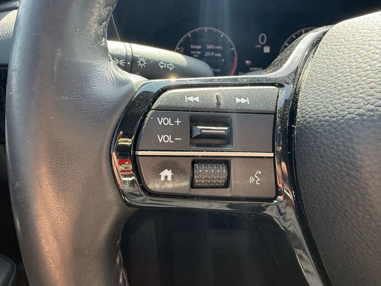 Used 2023 Honda CR-V EX-L image 13