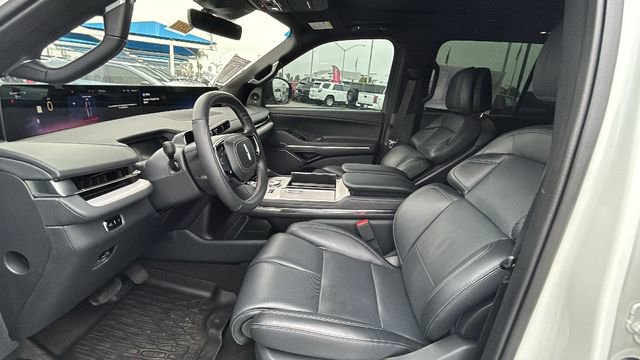 Used 2025 Lincoln Navigator Reserve w/ Jet Appearance Package image 19
