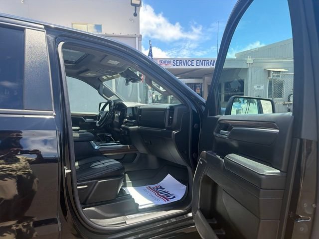 Used 2022 Chevrolet Silverado 1500 RST AWD/4WD image 9