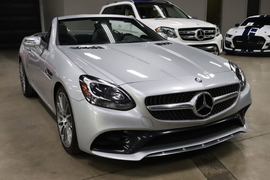 Used 2017 Mercedes-Benz SLC 300 image 14