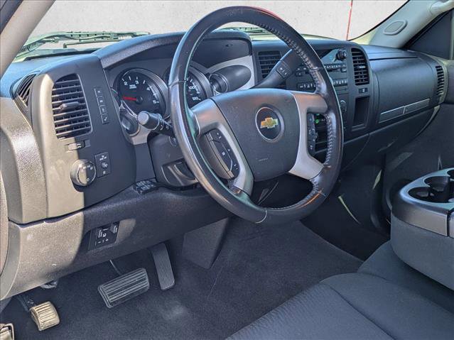 Used 2012 Chevrolet Silverado 2500 LT w/ Interior Plus Package AWD/4WD image 10