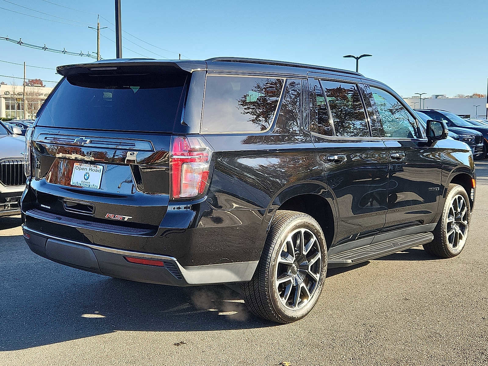 Used 2022 Chevrolet Tahoe RST w/ Luxury Package image 6