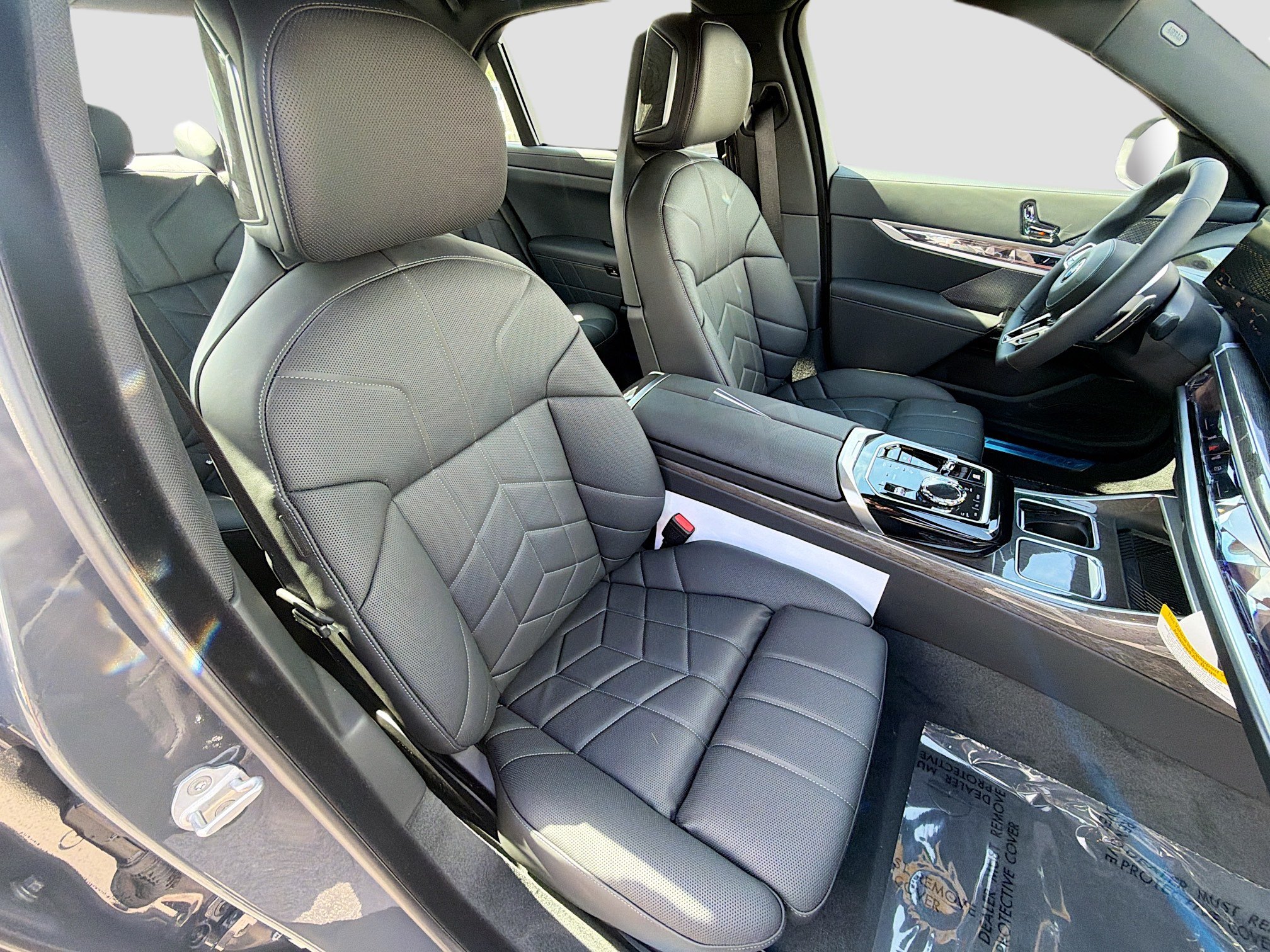 New 2026 BMW 760i xDrive AWD/4WD image 14