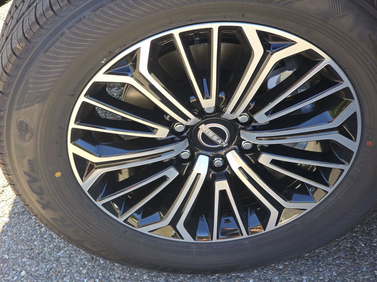 New 2026 Nissan Armada Platinum w/ Convenience Package image 18