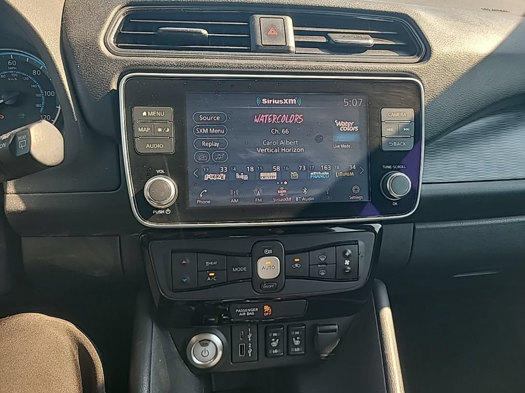 Used 2022 Nissan Leaf SV Plus FWD image 17