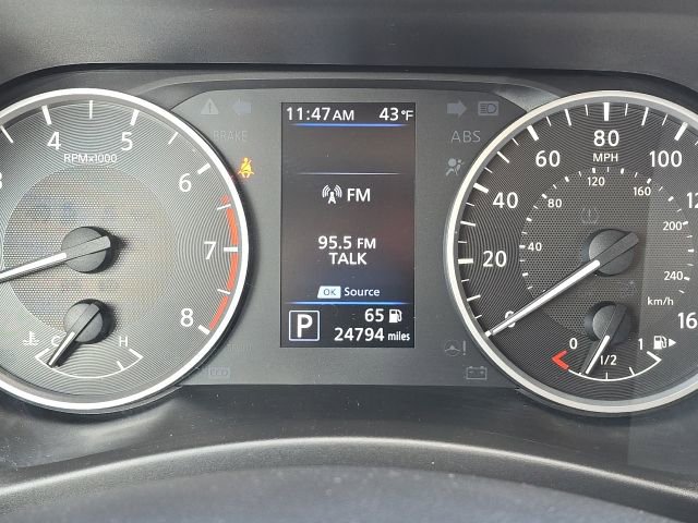 Used 2025 Nissan Sentra S FWD image 20