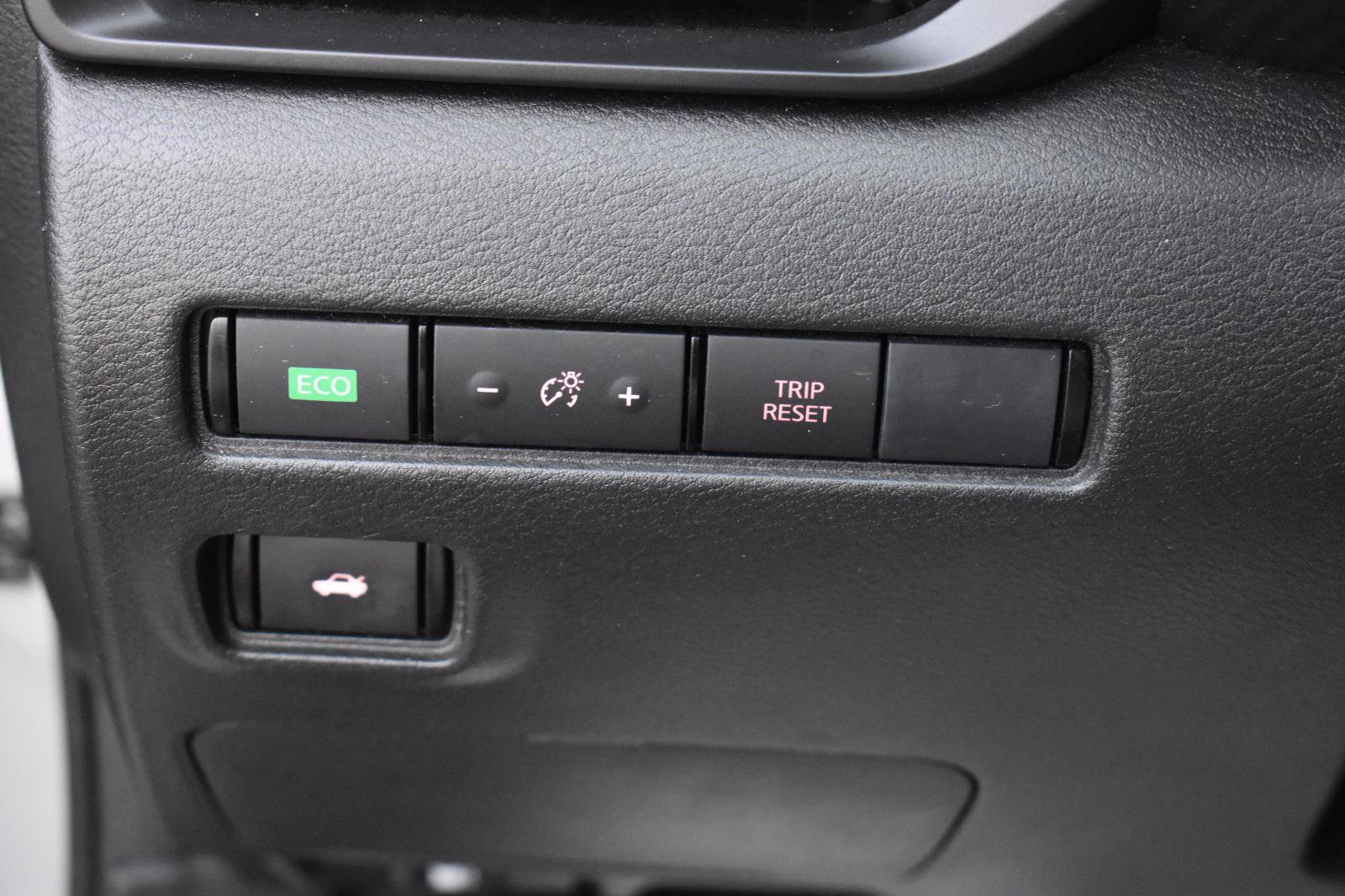 Used 2021 Nissan Sentra S image 27