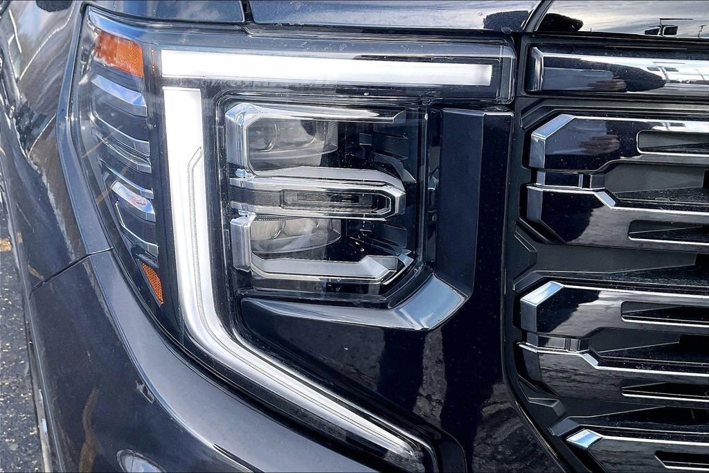 Used 2025 GMC Sierra 1500 Denali Ultimate image 34