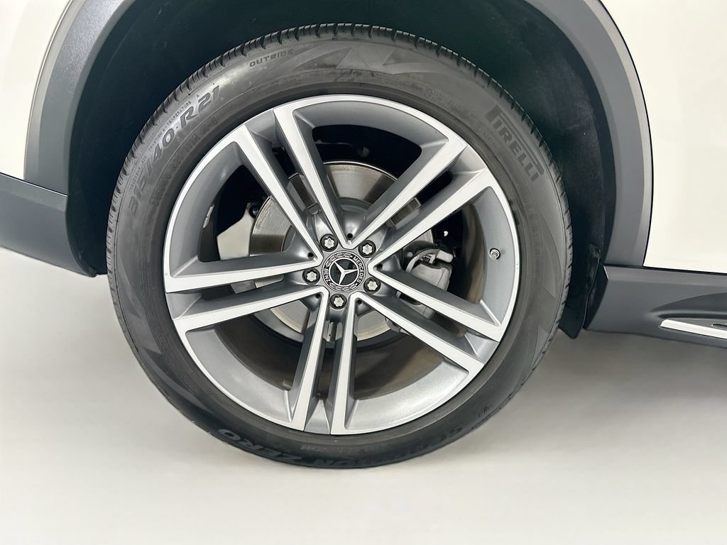 Used 2022 Mercedes-Benz GLE 450 4MATIC image 32