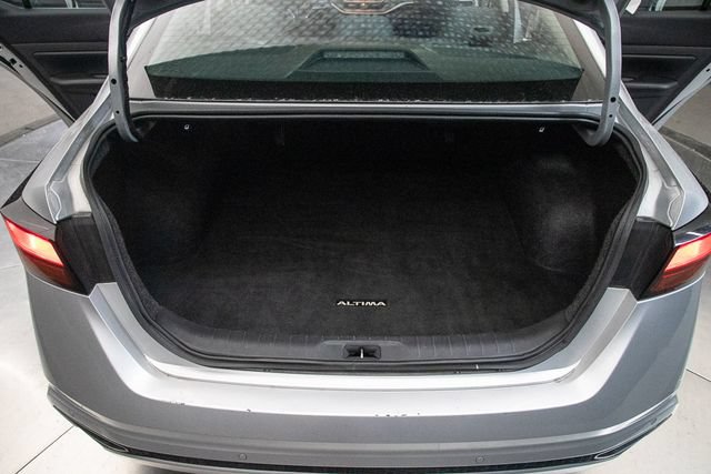 Used 2024 Nissan Altima 2.5 SV AWD/4WD image 20
