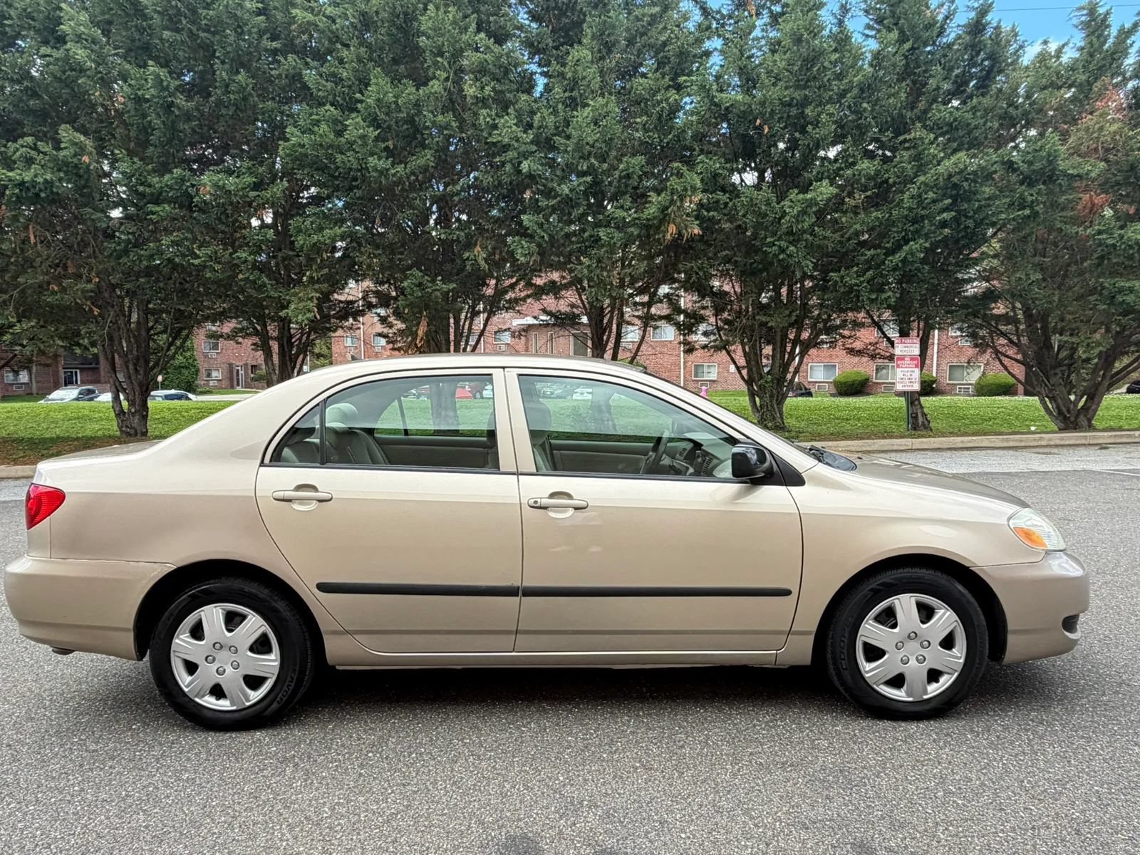 Used 2007 Toyota Corolla CE FWD image 8