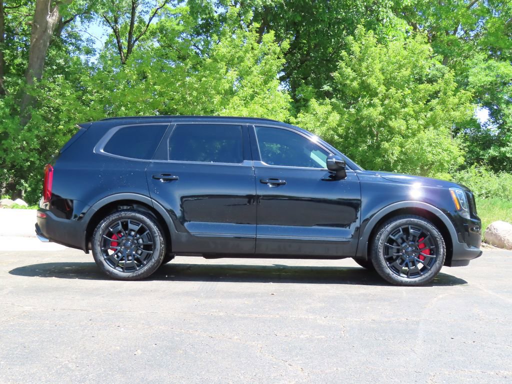 Certified 2021 Kia Telluride EX w/ EX Premium Package AWD/4WD image 2