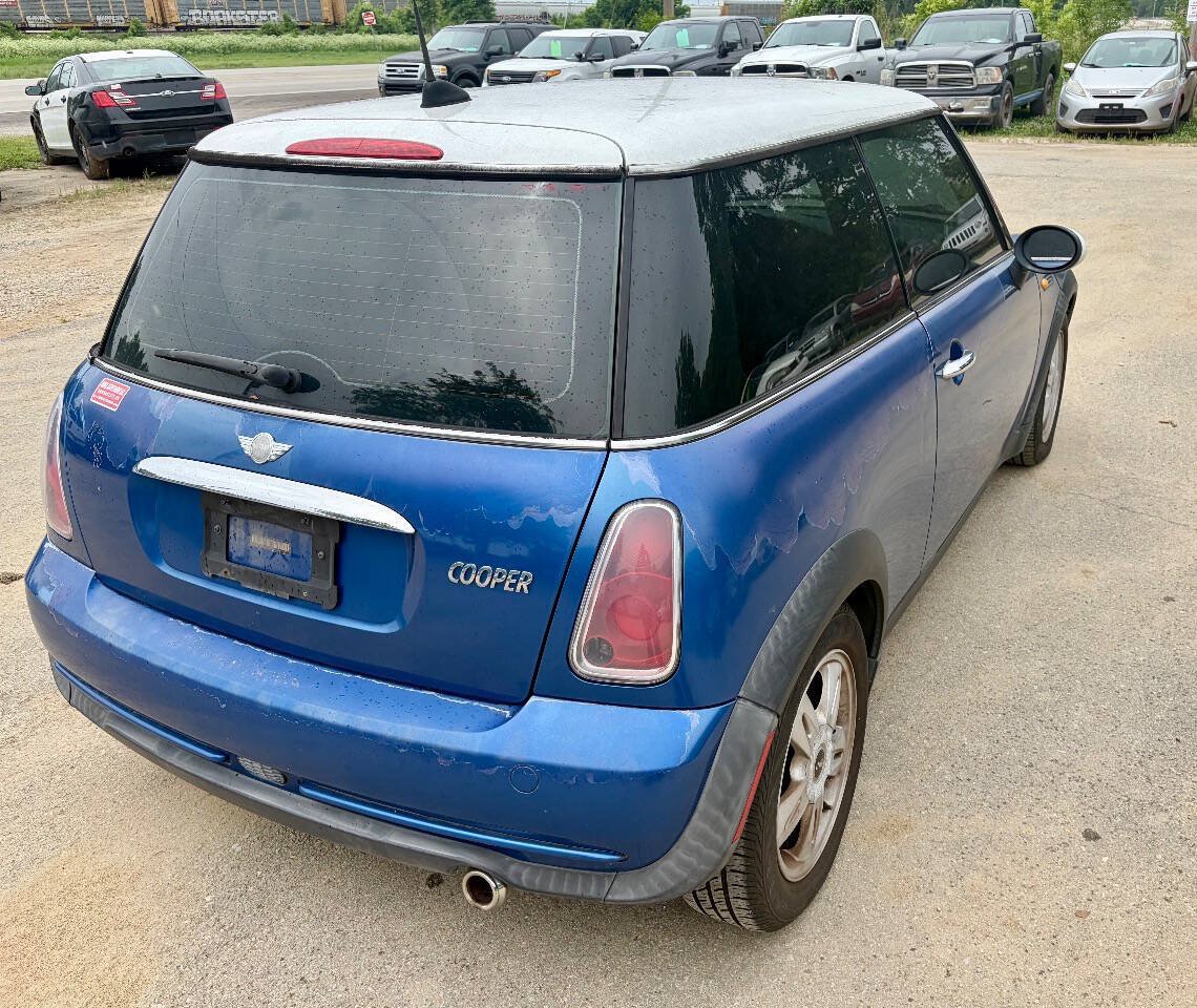 Used 2006 MINI Cooper Hardtop FWD image 3