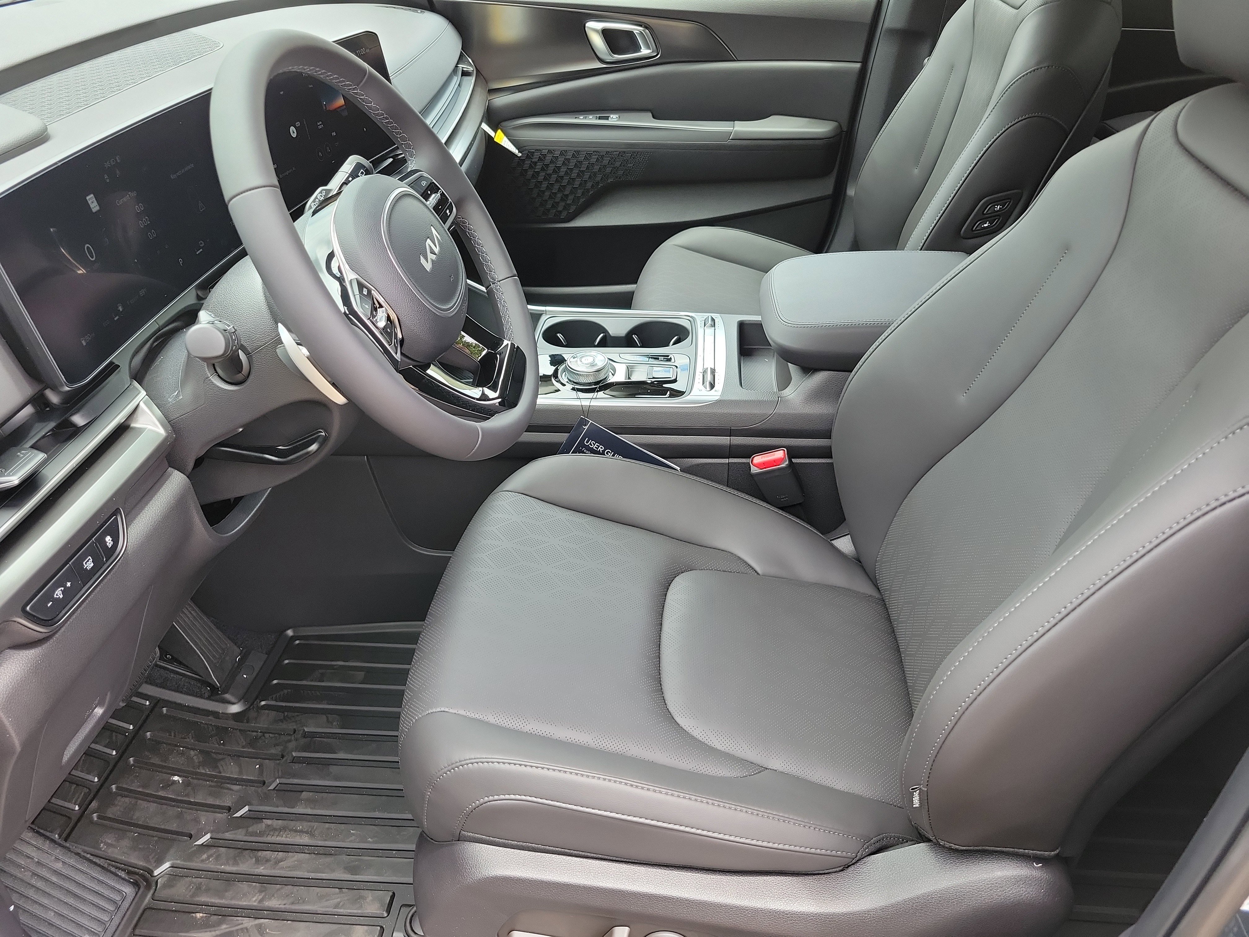 New 2026 Kia Carnival SX image 3