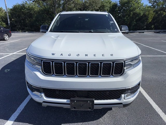 Used 2024 Jeep Wagoneer L Series II w/ Flexible Seating Group image 2