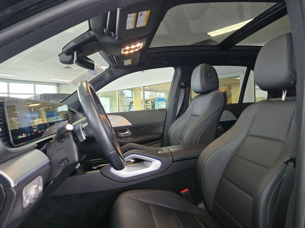 Used 2025 Mercedes-Benz GLE 350 4MATIC image 24