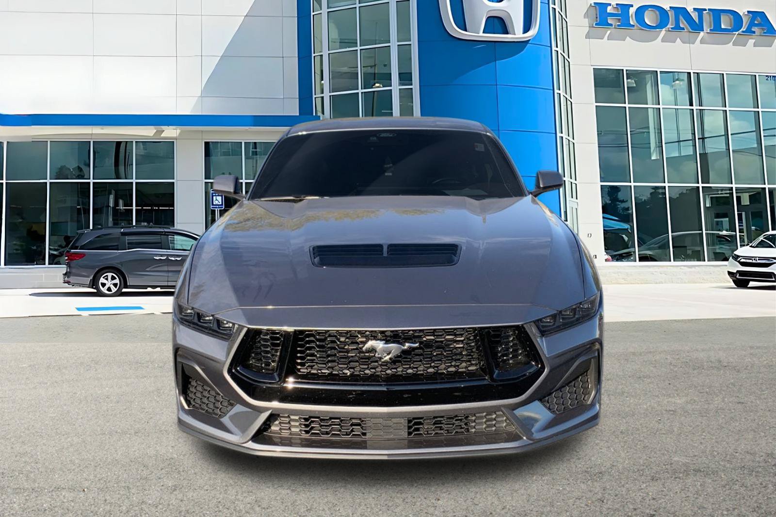 Used 2025 Ford Mustang GT Premium RWD image 8