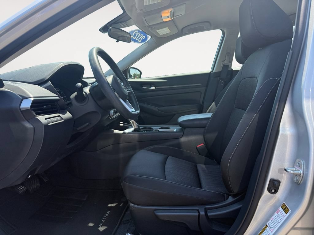 Used 2022 Nissan Altima 2.5 S FWD image 9