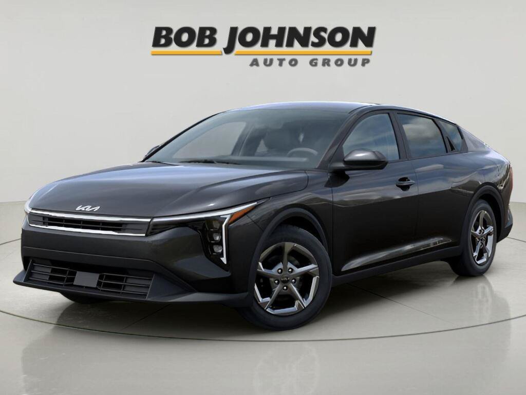 New 2026 Kia K4 FWD image 3