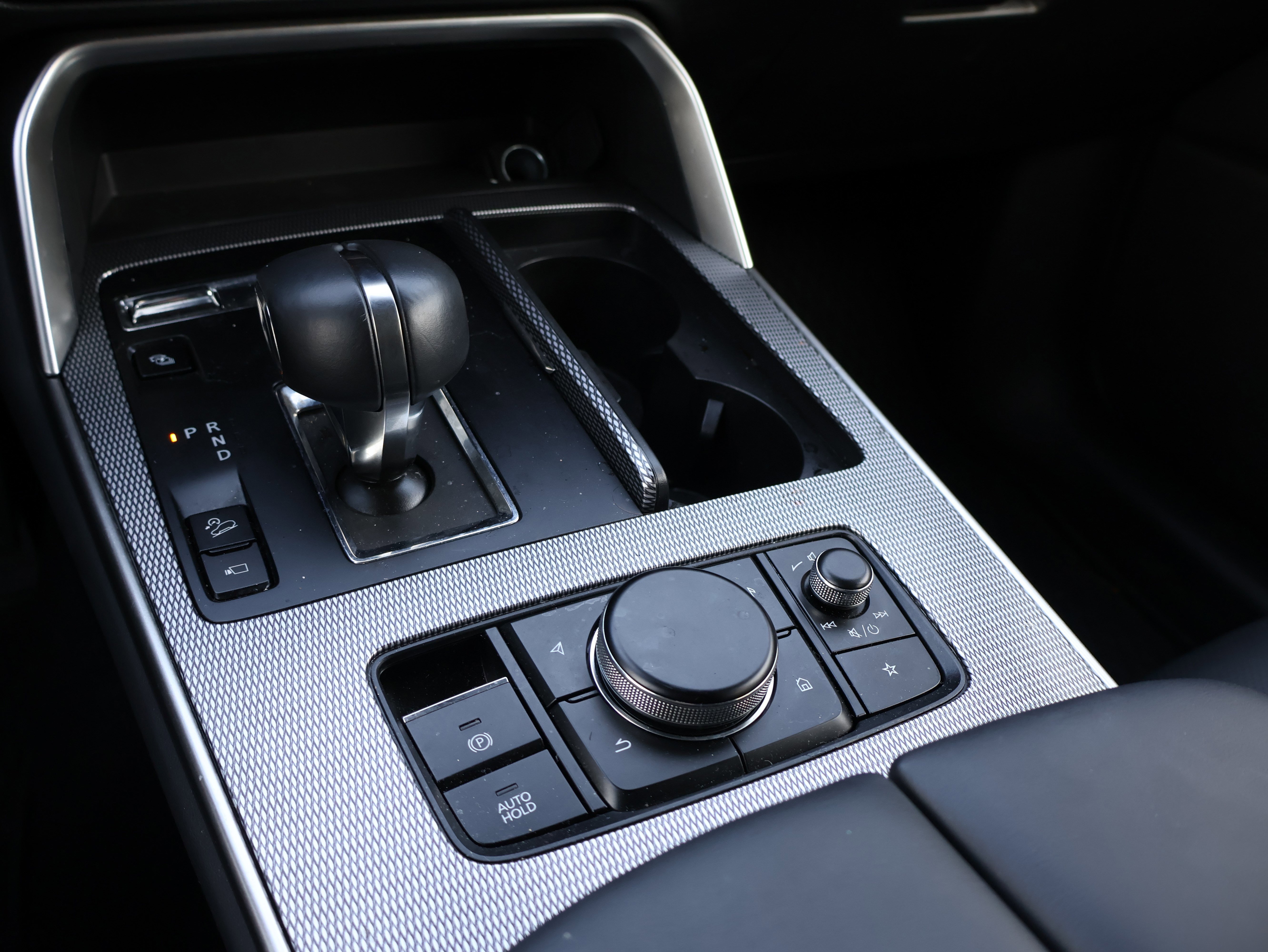 Certified 2025 MAZDA CX-70 Plug-In Hybrid w/ Premium Plus image 35