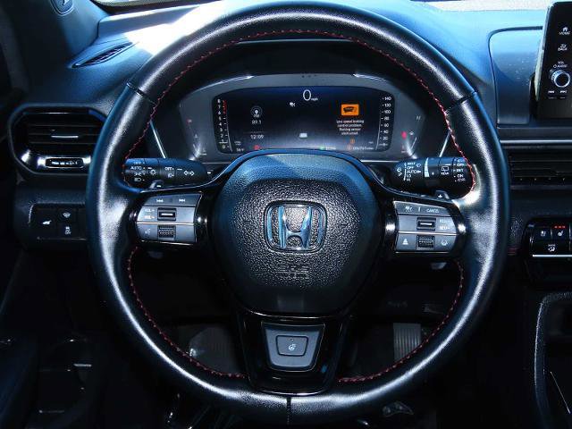 Used 2025 Honda Pilot Black Edition image 29