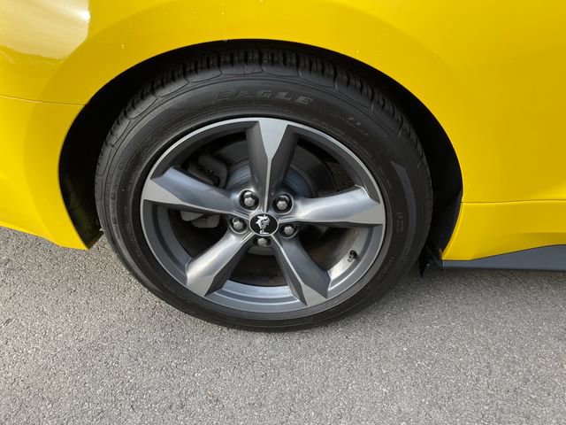 Used 2015 Ford Mustang Convertible w/ Equipment Group 051A RWD image 35