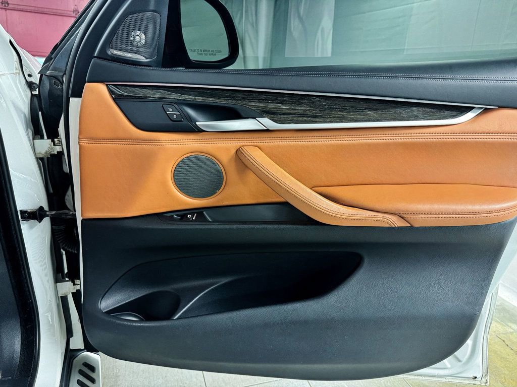 Used 2015 BMW X6 xDrive35i image 18