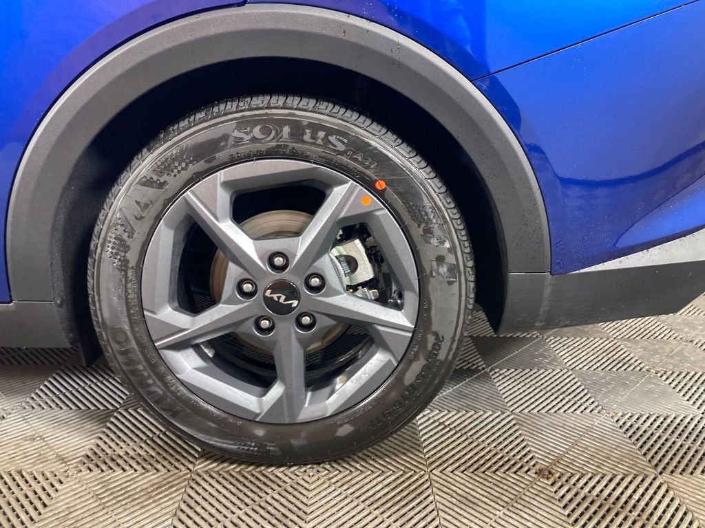 New 2025 Kia K4 LXS image 22