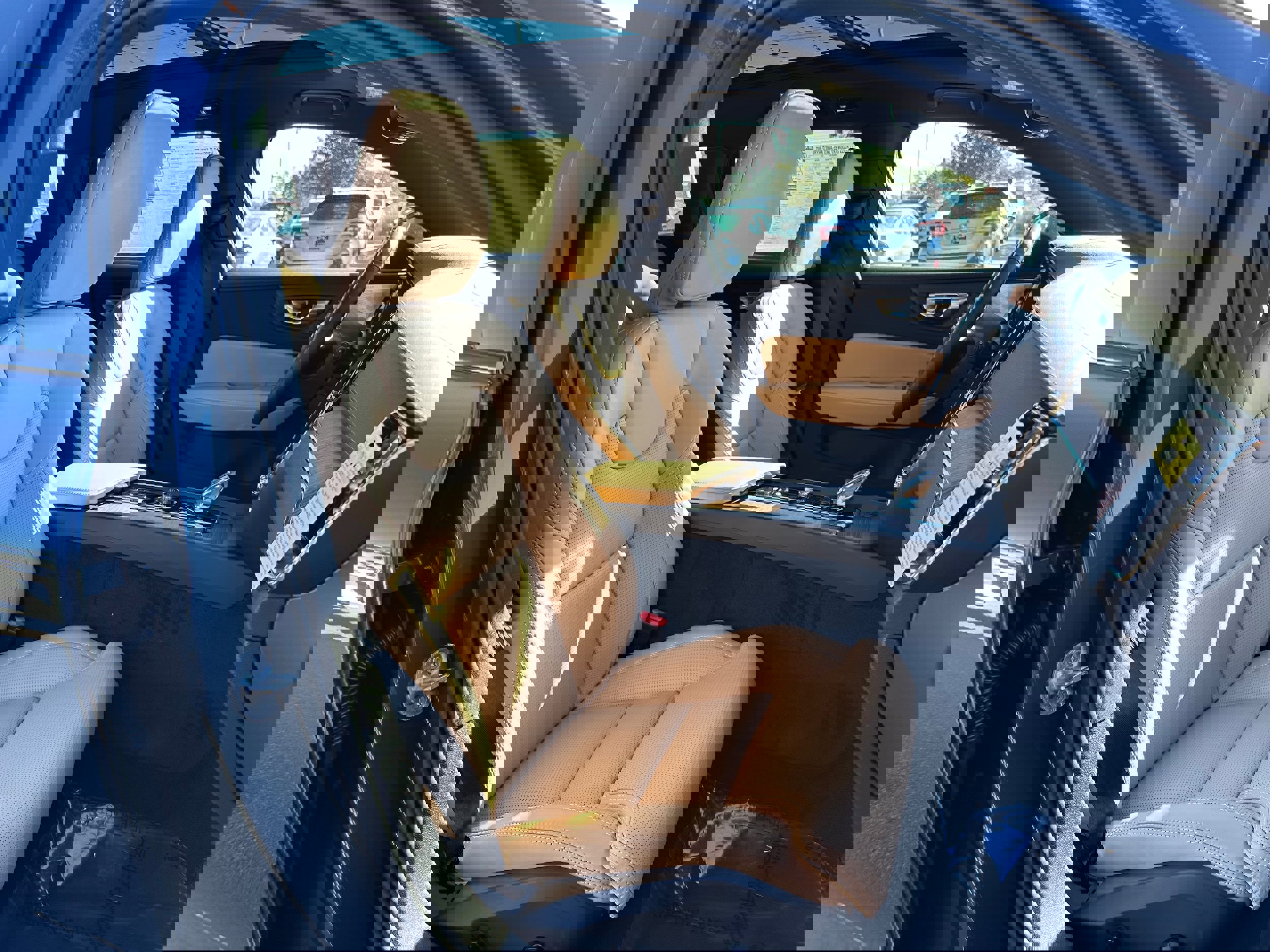 New 2026 Volvo V60 B5 Cross Country Ultra w/ Climate Package image 8