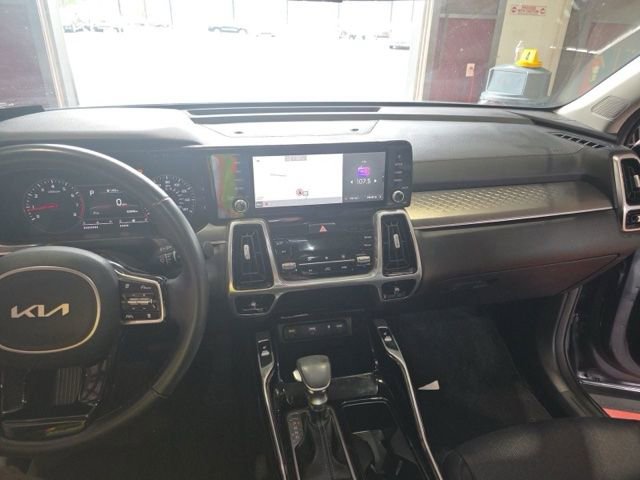 Used 2022 Kia Sorento SX FWD image 5