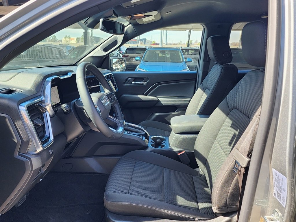 New 2026 GMC Canyon Elevation w/ Convenience Package image 15