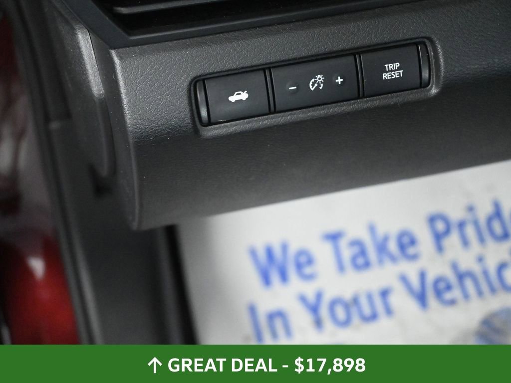 Used 2024 Nissan Altima 2.5 SV image 27