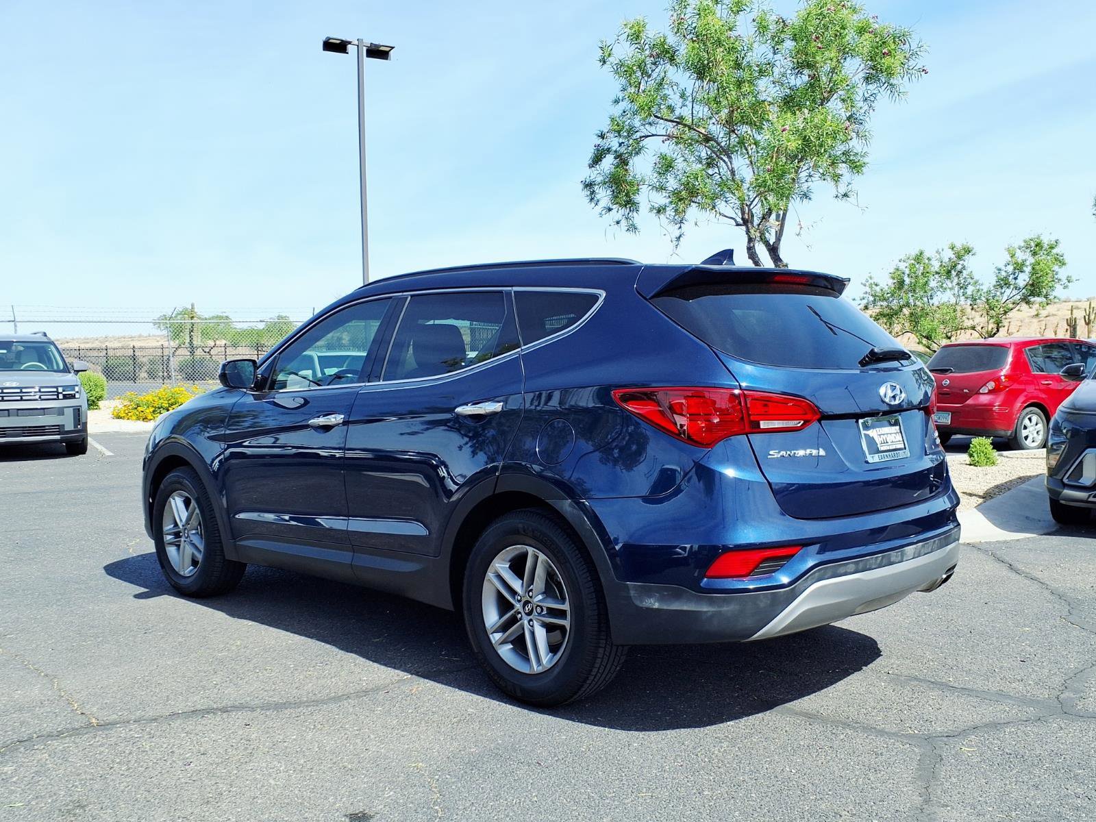 Used 2017 Hyundai Santa Fe Sport AWD/4WD image 4