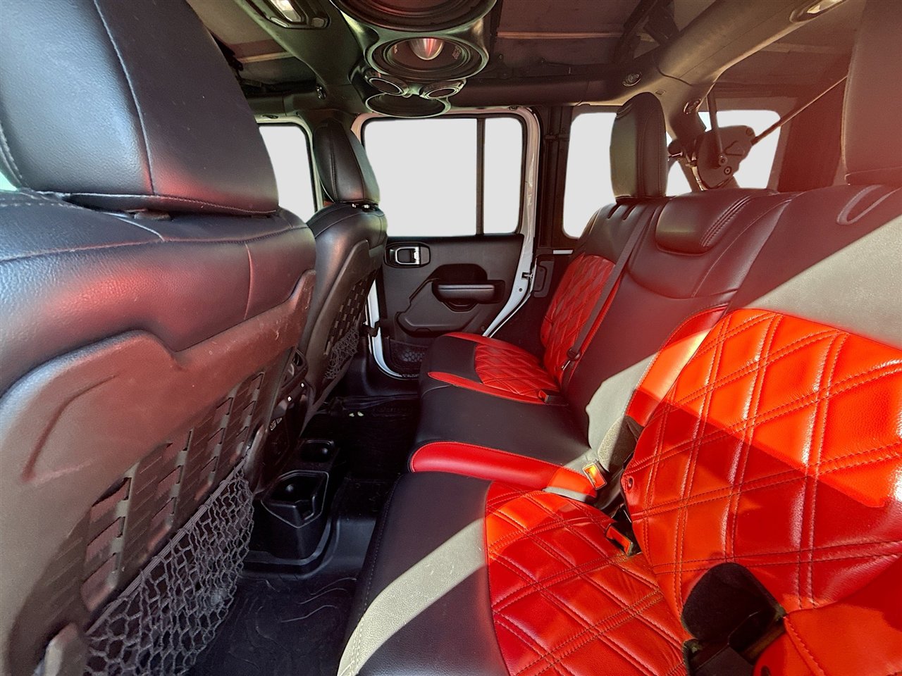 Used 2018 Jeep Wrangler Unlimited Rubicon image 24