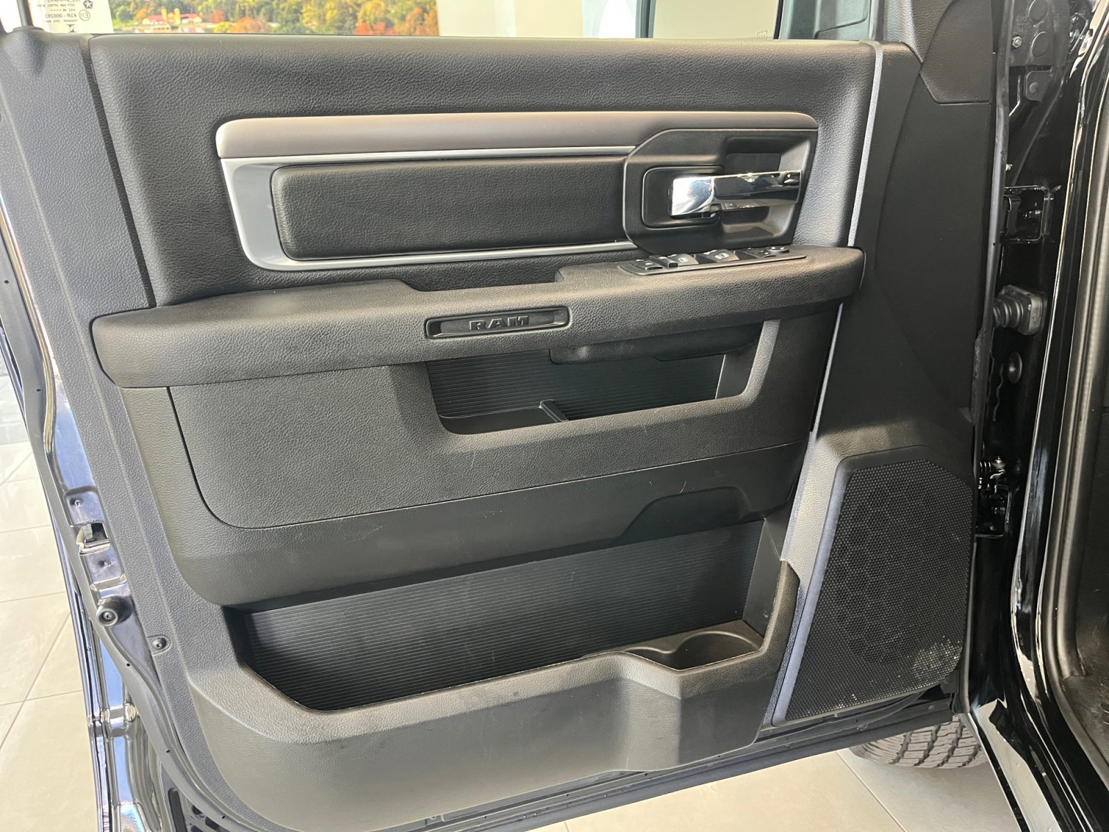 Used 2024 RAM 1500 Classic Warlock image 11