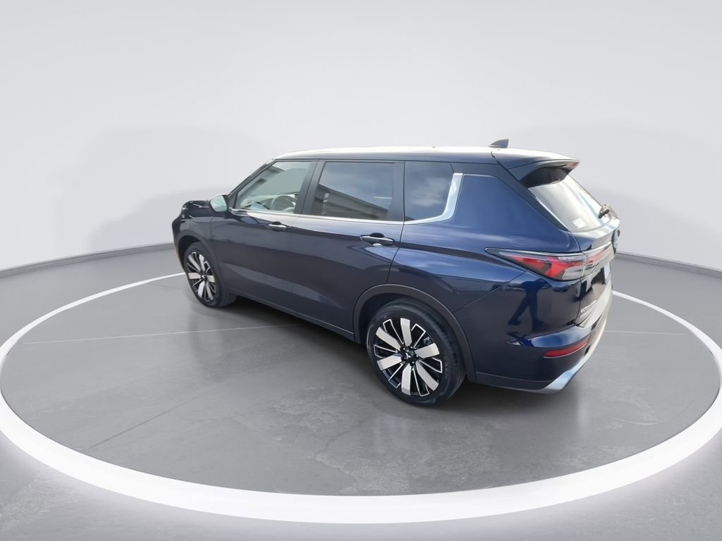 New 2026 Mitsubishi Outlander SE FWD image 7
