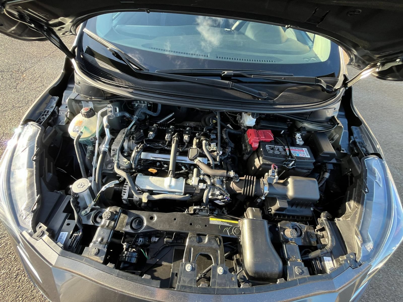 Used 2025 Nissan Versa SV FWD image 32