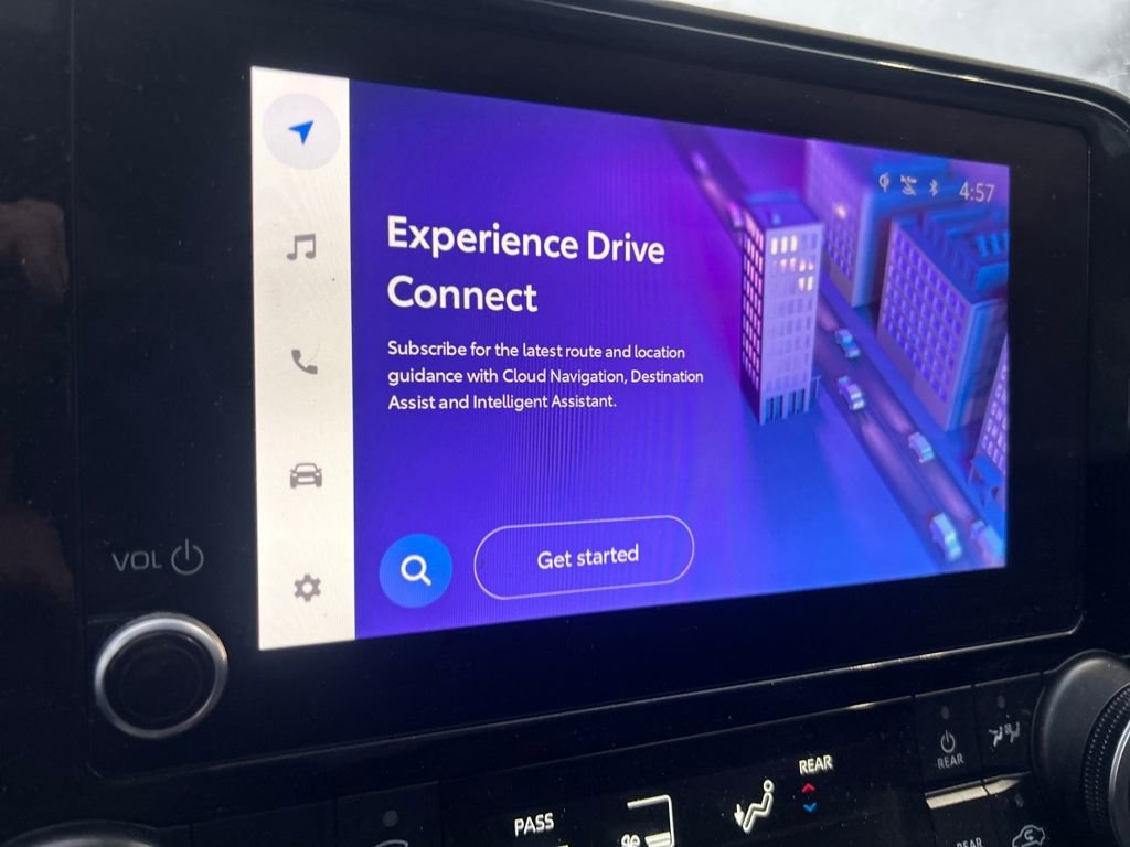 Used 2023 Toyota Highlander XLE image 15