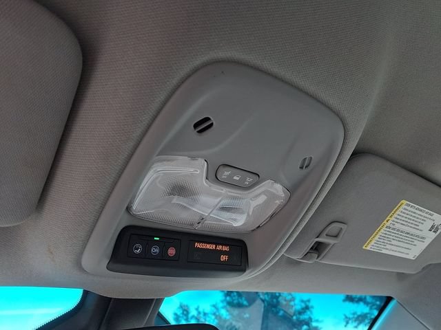 Used 2020 Chevrolet Bolt LT FWD image 29