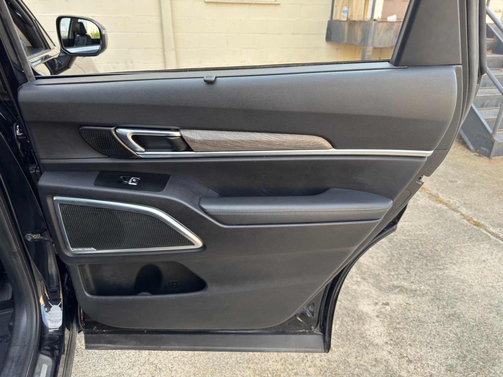 Used 2020 Kia Telluride SX w/ Towing Package FWD image 47