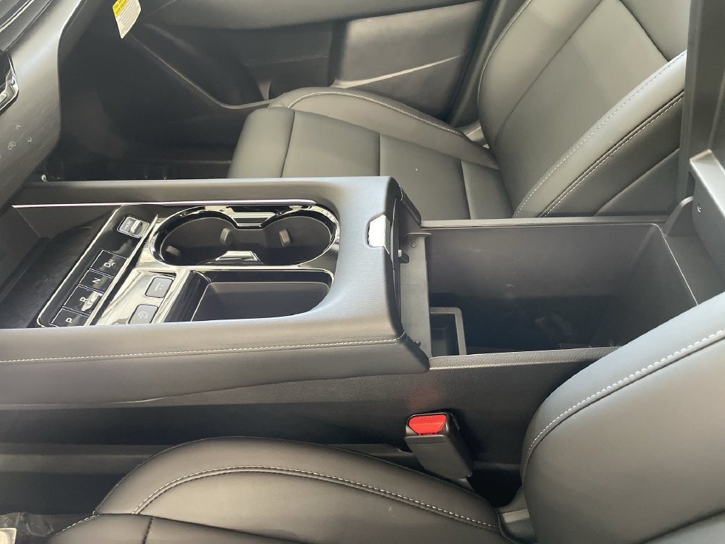 Certified 2025 Nissan Murano SL w/ Cargo Package AWD/4WD image 28