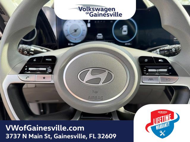 Used 2024 Hyundai Elantra SEL image 20