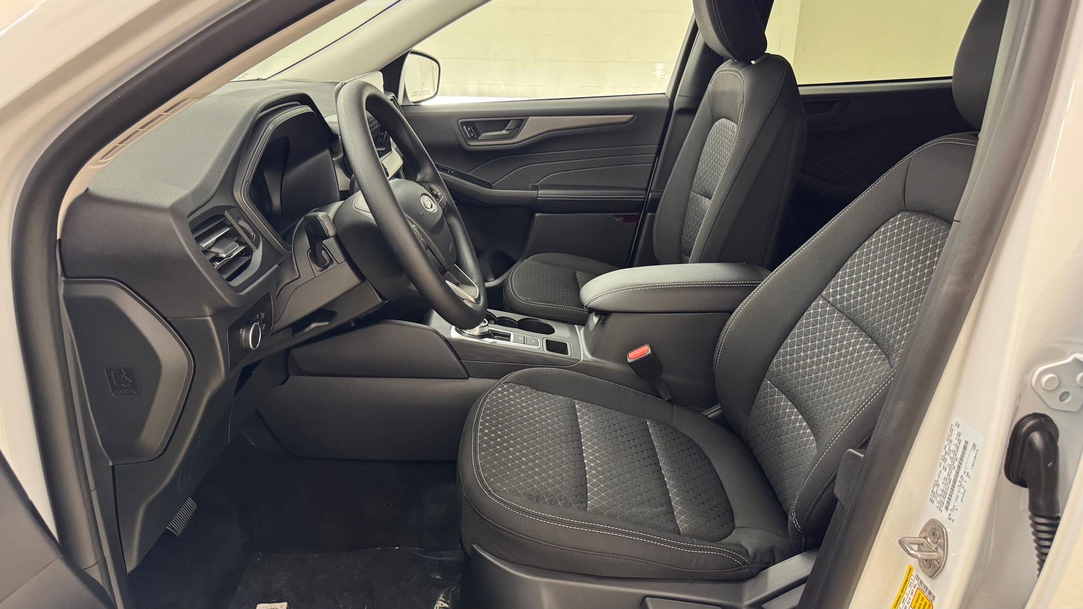 New 2026 Ford Escape Active w/ Tech Pack #1 FWD image 37