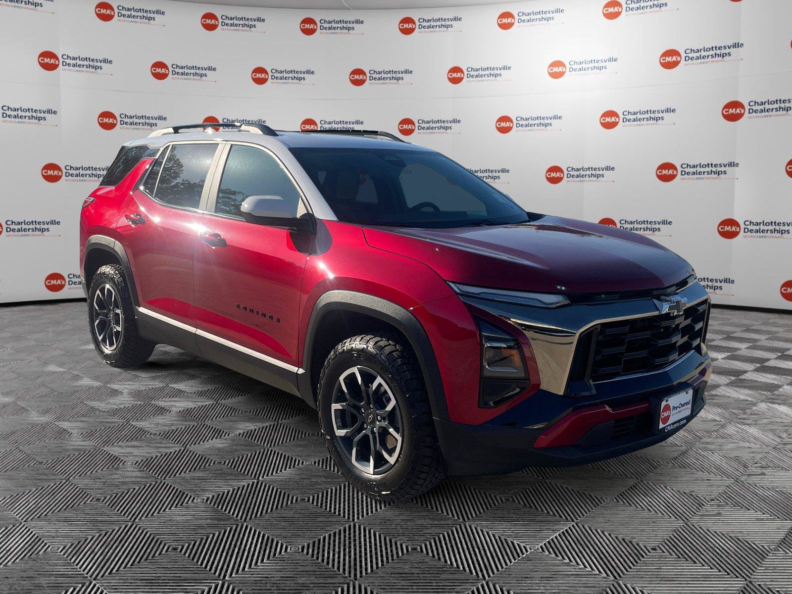Used 2025 Chevrolet Equinox ACTIV w/ Convenience Package III AWD/4WD image 7