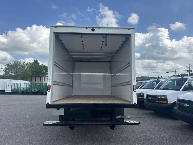 New 2024 Chevrolet Express 3500 w/ Power Convenience Package RWD image 9