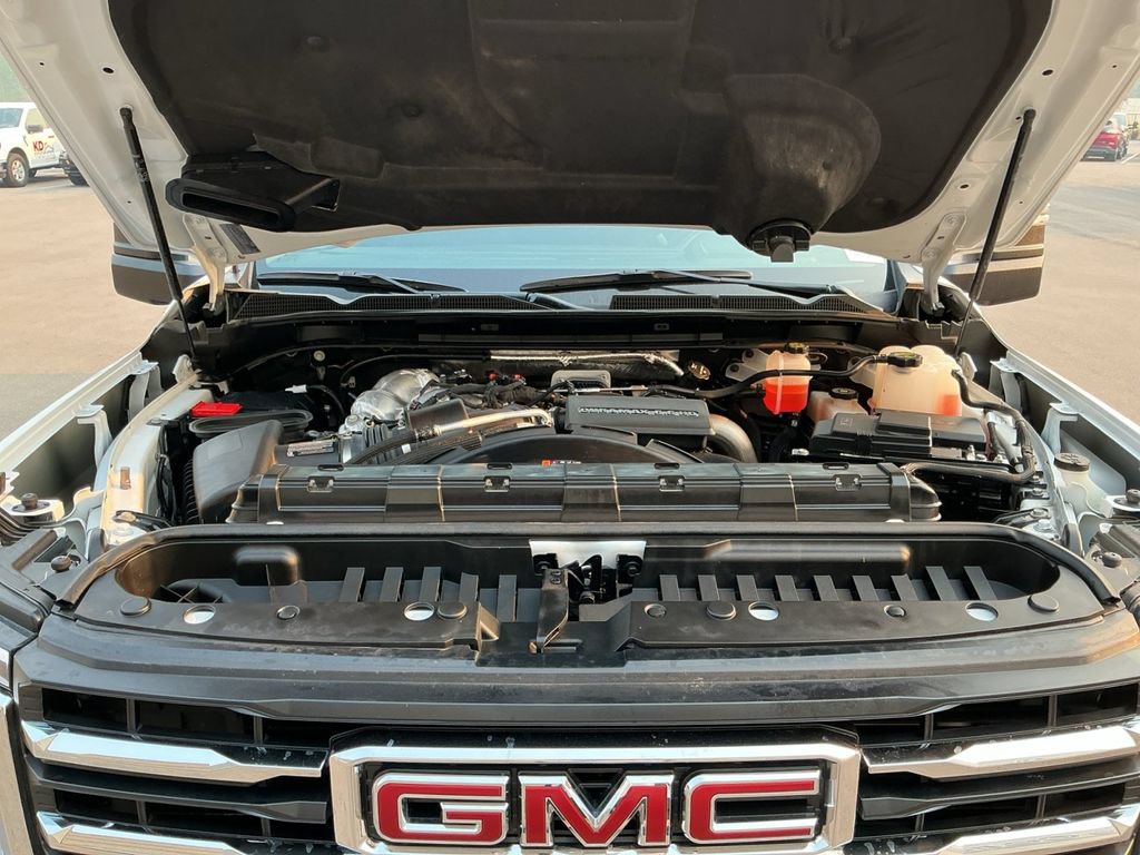 Certified 2025 GMC Sierra 2500 SLE AWD/4WD image 24