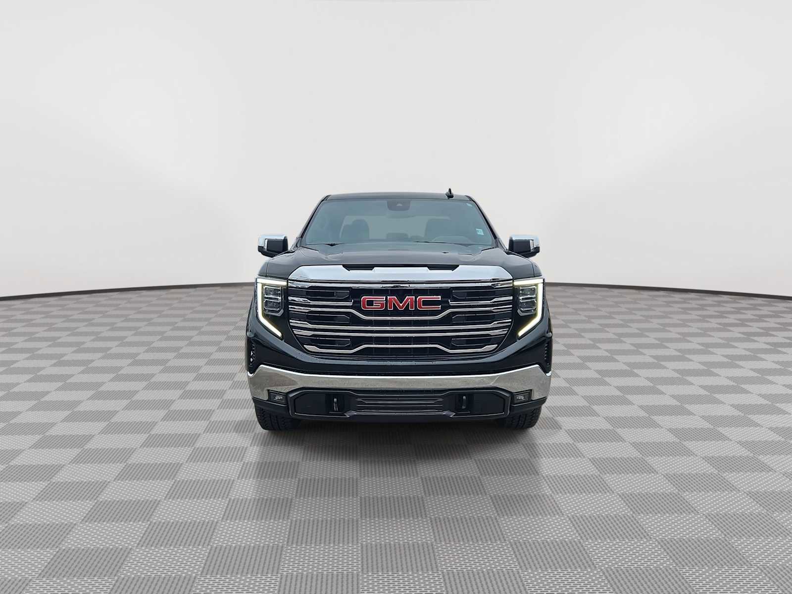 Certified 2023 GMC Sierra 1500 SLT w/ SLT Premium Package image 3