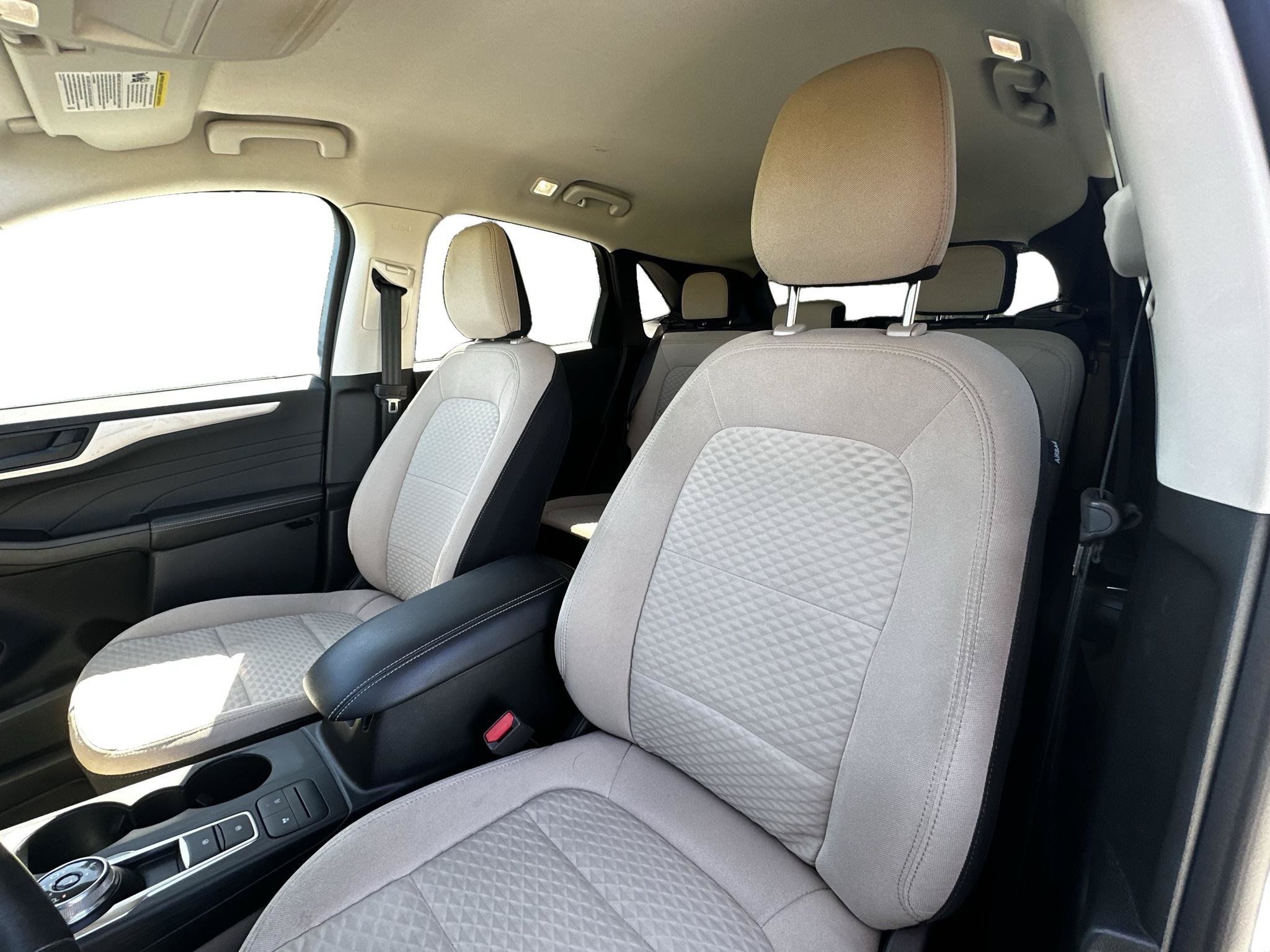 Used 2022 Ford Escape SE w/ Convenience Package FWD image 10